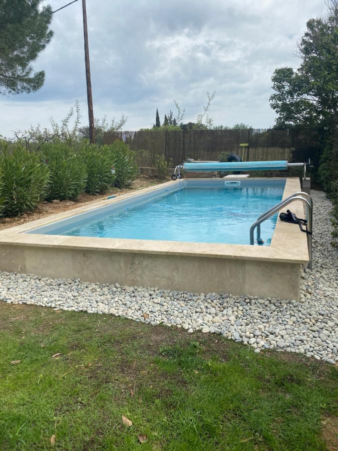 Studio Havre De Paix Au Pont Du Gard Piscine Et Jacuzzi Chez Valerie Payre Vers-Pont-du-Gard Exteriör bild